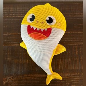 Nickelodeon Pink Fong Baby Shark